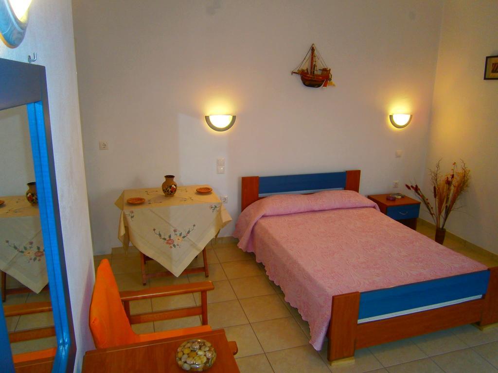 Iremia Rooms Adamantas  Exterior foto